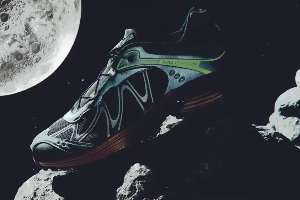Salomon's Moon Pack