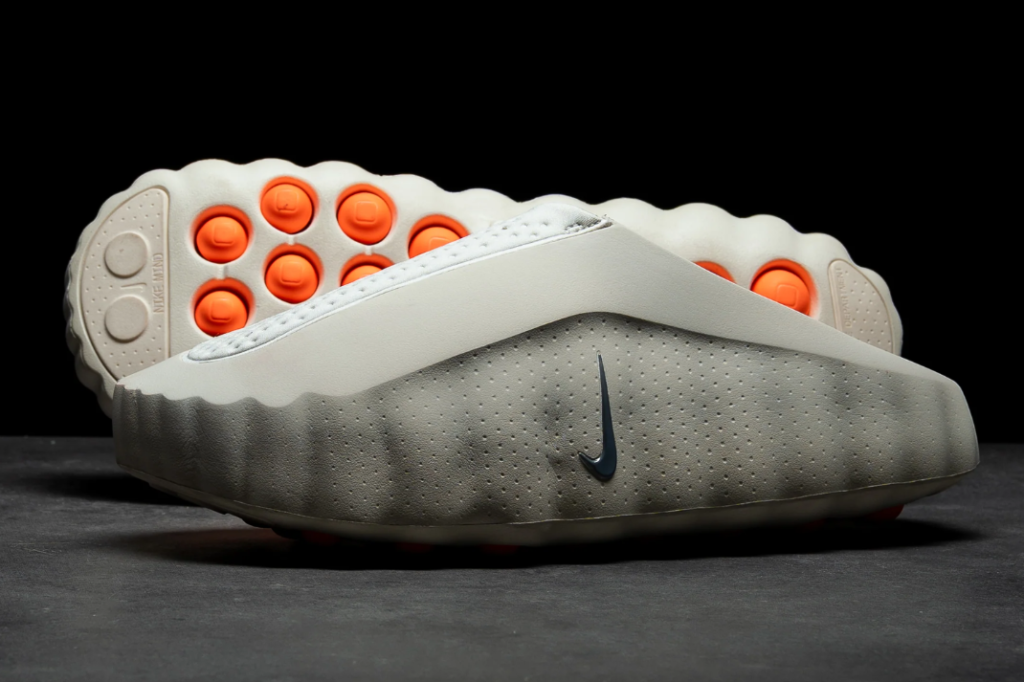 Nike Mind 001