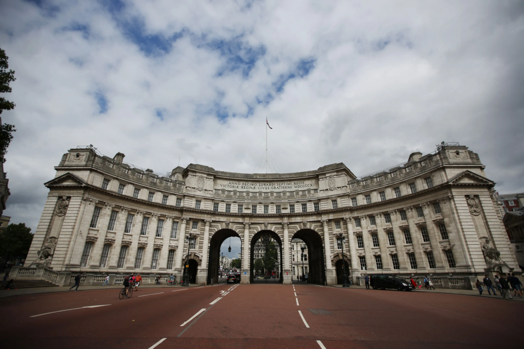 Waldorf Astoria Claims Admiralty Arch