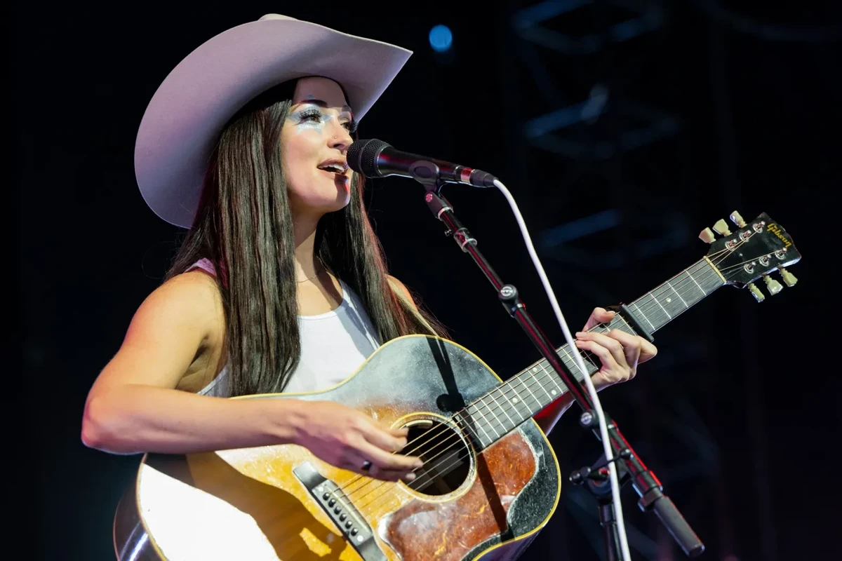 Kacey Musgraves' 'Middle of Nowhere' Tour