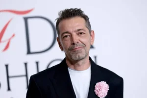 Pieter Mulier Steps Into Versace