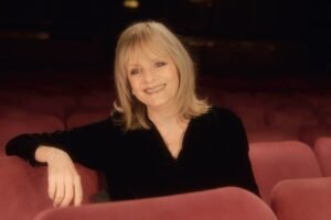 Twiggy Documentary Streams September 22