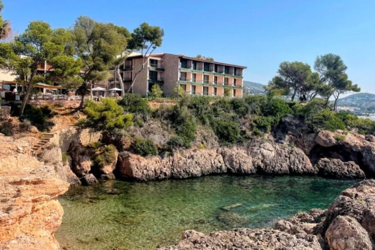 Mandarin Oriental Mallorca Opens on a Cliff
