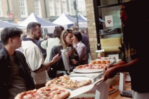 Five Feet Pizza Opens in London
