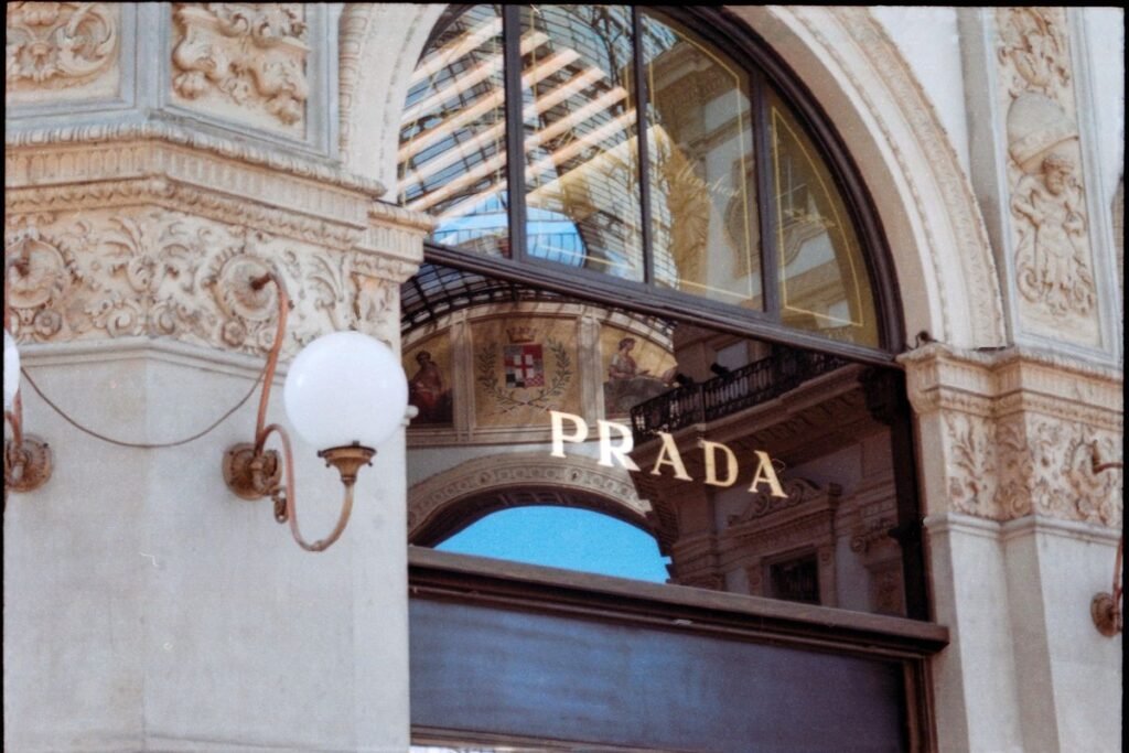 prada galleria milan