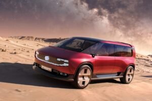Renault E-Space Concept Resurrects the Iconic MPV as an All-Electric Family Machine